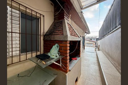 Casa à venda com 150m², 3 quartos e 2 vagas Casa à venda com 150m², 3 quartos e 2 vagasChurrasqueira