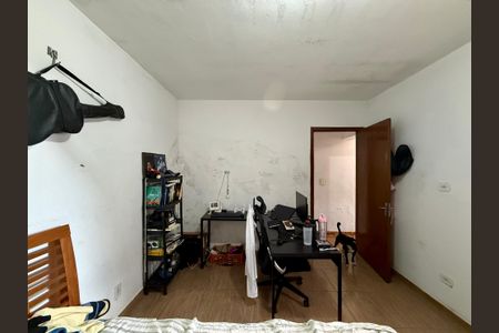 Casa à venda com 150m², 3 quartos e 2 vagas Casa à venda com 150m², 3 quartos e 2 vagasQuarto 3