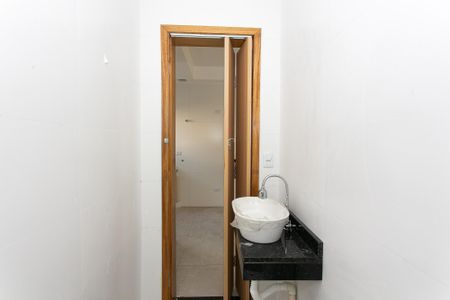 Apartamento para alugar com 55m², 2 quartos e sem vaga Apartamento para alugar com 55m², 2 quartos e sem vagaBanheiro