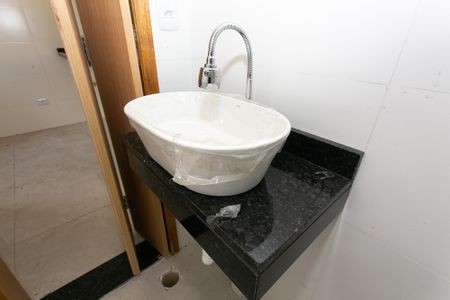 Apartamento para alugar com 55m², 2 quartos e sem vaga Apartamento para alugar com 55m², 2 quartos e sem vagaBanheiro