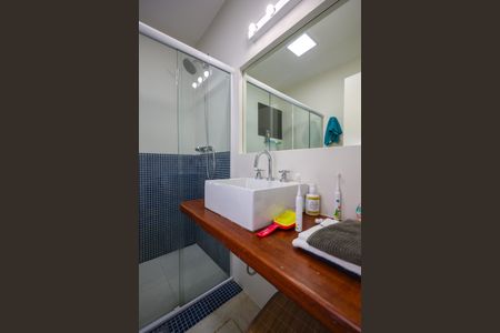 Apartamento à venda com 98m², 2 quartos e 2 vagasBanheiro da Suíte 2