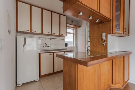 Apartamento para alugar com 65m², 2 quartos e 1 vaga Apartamento para alugar com 65m², 2 quartos e 1 vagaCozinha e Área de Serviço