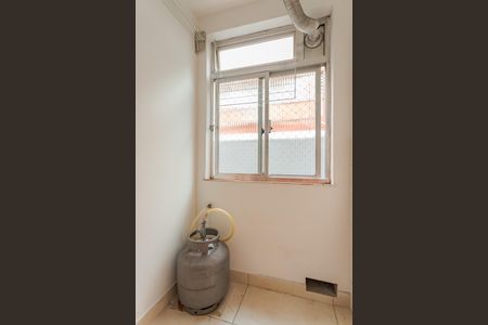 Apartamento para alugar com 65m², 2 quartos e 1 vaga Apartamento para alugar com 65m², 2 quartos e 1 vagaCozinha e Área de Serviço