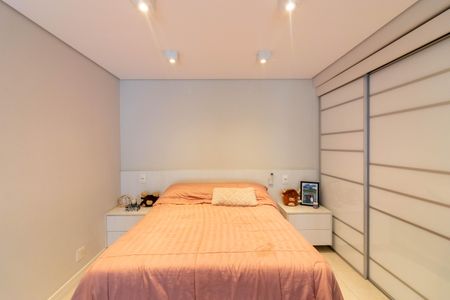 Apartamento à venda com 60m², 1 quarto e 1 vagaSuíte