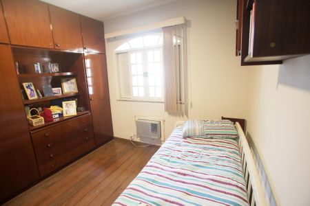 Casa para alugar com 376m², 5 quartos e 4 vagasQuarto 4