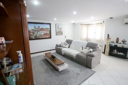 Casa para alugar com 376m², 5 quartos e 4 vagasSala de Estar