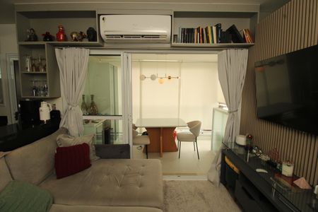 Apartamento à venda com 45m², 1 quarto e 1 vagaSala