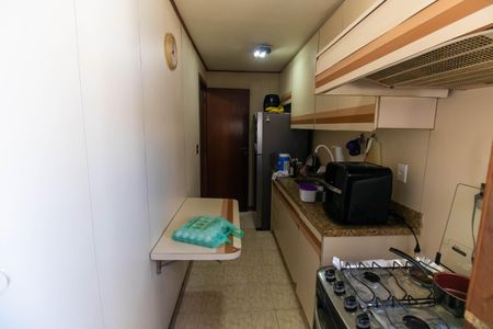 Apartamento à venda com 70m², 1 quarto e 1 vagaCozinha e Área de Serviço