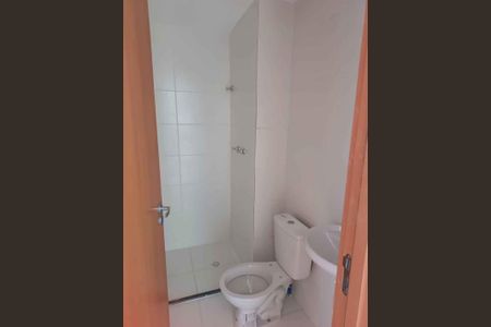 Apartamento para alugar com 42m², 2 quartos e sem vaga Apartamento para alugar com 42m², 2 quartos e sem vagaBanheiro