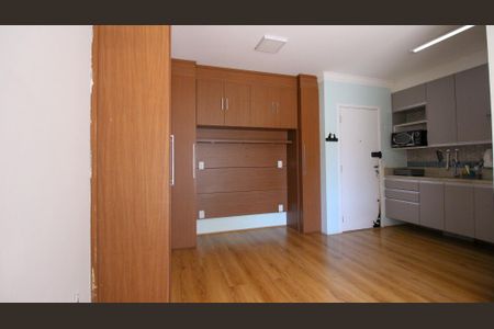 Quarto/Sala de apartamento para alugar com 1 quarto, 32m² em Vila Prudente, São Paulo