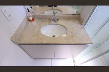 Banheiro de apartamento para alugar com 1 quarto, 32m² em Vila Prudente, São Paulo