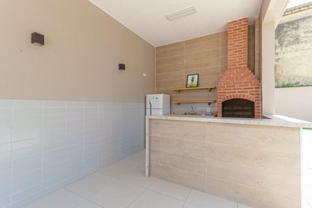Apartamento para alugar com 46m², 2 quartos e sem vagaÁrea comum - Churrasqueira