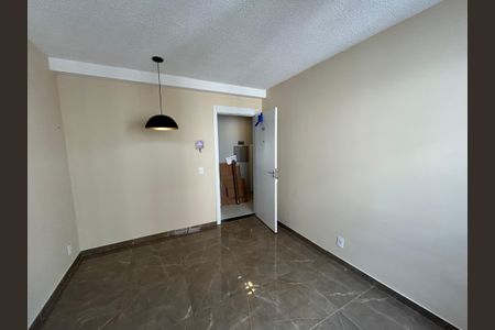 Apartamento para alugar com 46m², 2 quartos e sem vagaSala