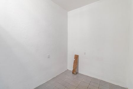 Quarto de casa para alugar com 1 quarto, 20m² em Conjunto Residencial José Bonifácio, São Paulo
