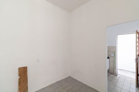 Quarto de casa para alugar com 1 quarto, 20m² em Conjunto Residencial José Bonifácio, São Paulo