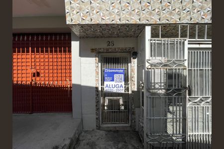 Casa para alugar com 20m², 1 quarto e sem vaga Casa para alugar com 20m², 1 quarto e sem vagaFachada+Placa