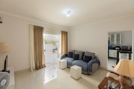 Casa para alugar com 320m², 3 quartos e 3 vagas