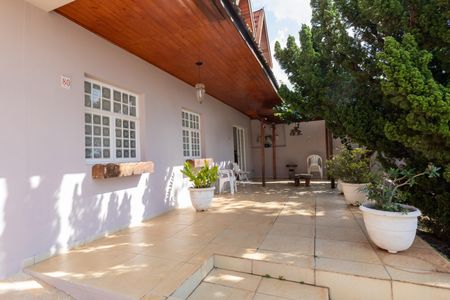 Casa para alugar com 320m², 3 quartos e 3 vagas