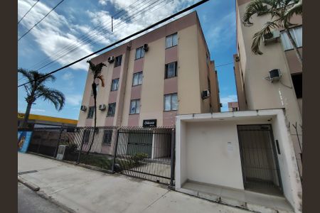 Apartamento para alugar com 54m², 2 quartos e 1 vagaFachada