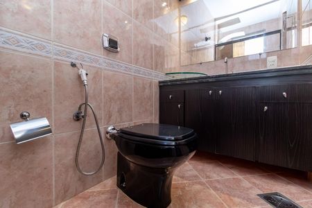 Apartamento para alugar com 90m², 3 quartos e 2 vagas Apartamento para alugar com 90m², 3 quartos e 2 vagasBanheiro da Suíte