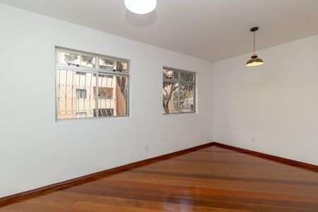 Sala de apartamento para alugar com 3 quartos, 90m² em São Luiz, Belo Horizonte