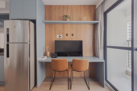 Sala de kitnet/studio para alugar com 1 quarto, 28m² em Pinheiros, São Paulo