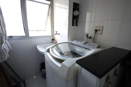 Apartamento à venda com 67m², 3 quartos e 1 vagaÁrea de Serviço