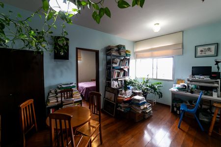 Apartamento à venda com 42m², 1 quarto e sem vagaSala