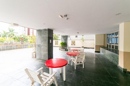 Apartamento à venda com 42m², 1 quarto e sem vagaÁrea comum - Salão de festas