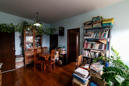 Sala de apartamento à venda com 1 quarto, 42m² em Funcionários, Belo Horizonte