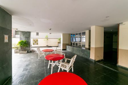 Apartamento à venda com 42m², 1 quarto e sem vagaÁrea comum - Salão de festas