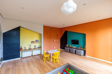 Apartamento para alugar com 28m², 1 quarto e sem vaga Apartamento para alugar com 28m², 1 quarto e sem vagaÁrea comum - Brinquedoteca