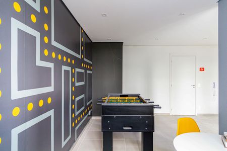 Apartamento para alugar com 28m², 1 quarto e sem vaga Apartamento para alugar com 28m², 1 quarto e sem vagaÁrea comum - Sala de jogos