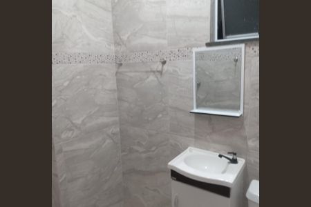 Casa para alugar com 80m², 2 quartos e 1 vaga