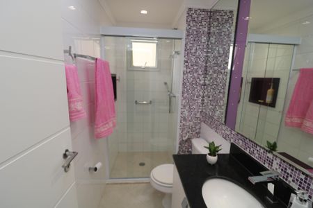 Apartamento à venda com 132m², 3 quartos e 4 vagasBanheiro