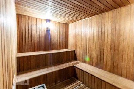 Apartamento à venda com 132m², 3 quartos e 4 vagas Apartamento à venda com 132m², 3 quartos e 4 vagasSaúna