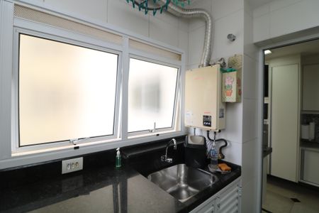 Apartamento à venda com 132m², 3 quartos e 4 vagasÁrea de Serviço