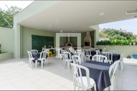 Apartamento para alugar com 56m², 2 quartos e 2 vagas Apartamento para alugar com 56m², 2 quartos e 2 vagasÁrea comum - Churrasqueira