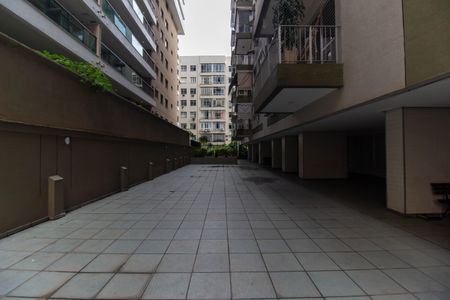 Apartamento para alugar com 135m², 3 quartos e 1 vaga
