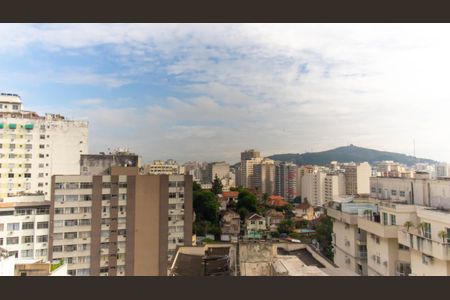 Apartamento para alugar com 135m², 3 quartos e 1 vaga
