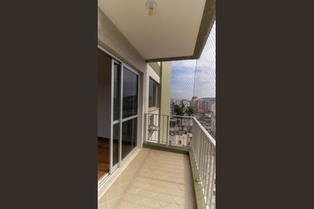 Apartamento para alugar com 135m², 3 quartos e 1 vaga