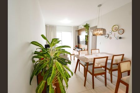 Sala de apartamento à venda com 2 quartos, 57m² em João Pinheiro, Belo Horizonte