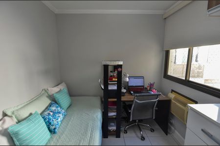 Apartamento à venda com 180m², 4 quartos e 2 vagas Apartamento à venda com 180m², 4 quartos e 2 vagasQuarto 2