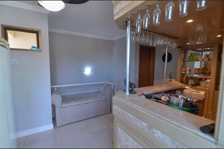 Apartamento à venda com 180m², 4 quartos e 2 vagas Apartamento à venda com 180m², 4 quartos e 2 vagasTerraço