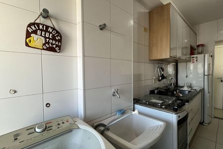 Apartamento para alugar com 96m², 3 quartos e 1 vaga Apartamento para alugar com 96m², 3 quartos e 1 vagaCozinha e Área de Serviço