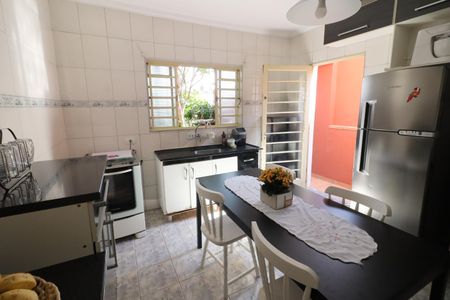 Casa à venda com 138m², 3 quartos e 1 vagaCozinha