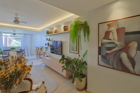 Apartamento à venda com 4 quartos, 147m² em Santo Antônio, Belo Horizonte