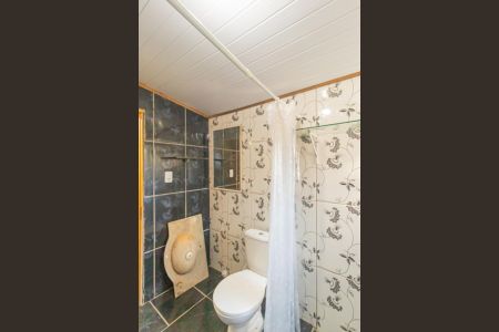 Casa para alugar com 240m², 4 quartos e 2 vagasBanheiro Social