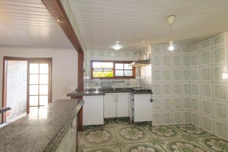 Casa para alugar com 240m², 4 quartos e 2 vagasCozinha