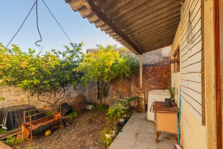 Casa para alugar com 240m², 4 quartos e 2 vagasQuintal